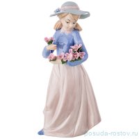 Статуэтка 9 х 7 х 18 см &quot;Девушка с цветами&quot; / 187865